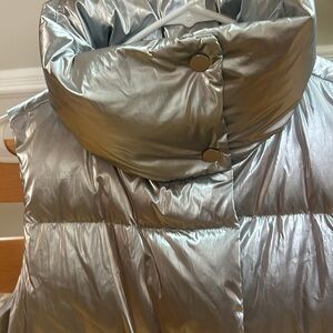 Athleta Silver metallic Women’s vest Size S